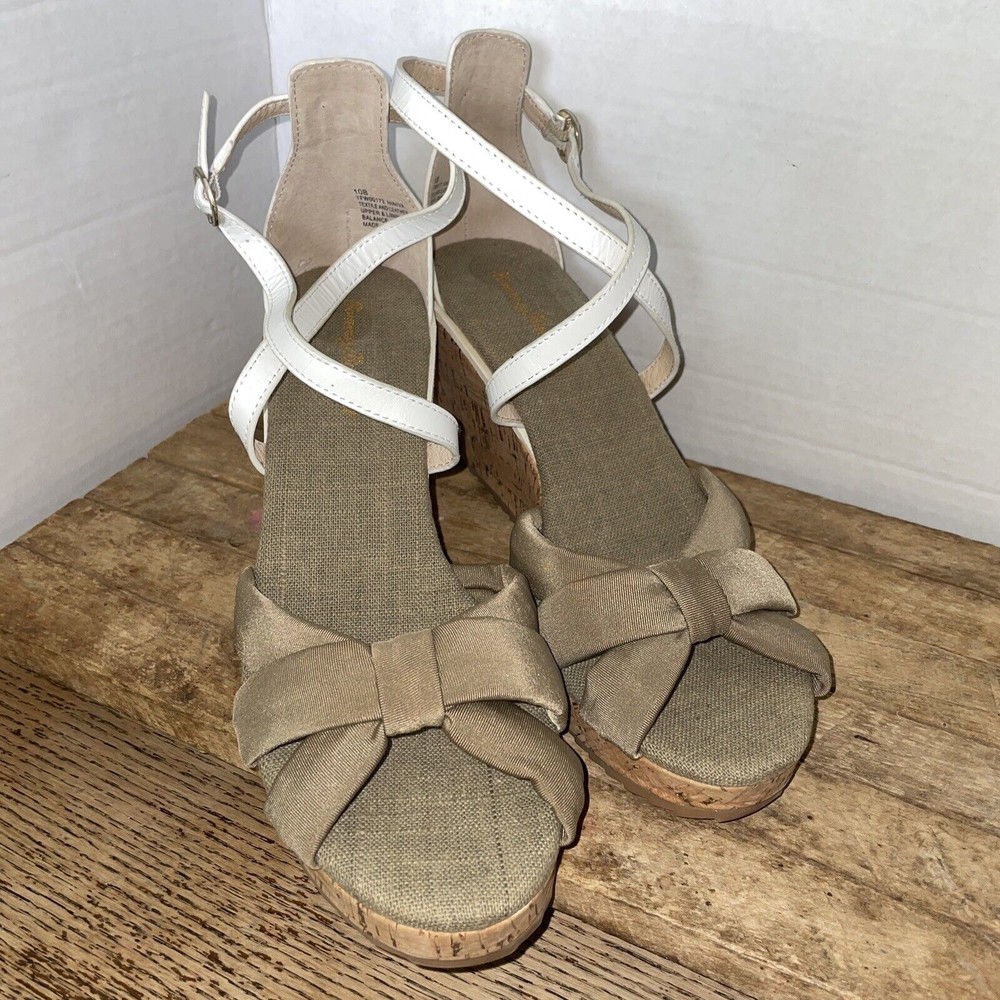 Tommy Bahama Sandals size 10 Brown & Cream Cork Wedge Heel Buckle